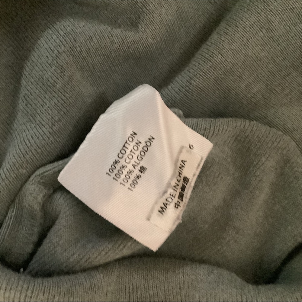 Brandy Melville sage green short sleeve, scoop neck Cotton t shirt - Picture 5 of 8